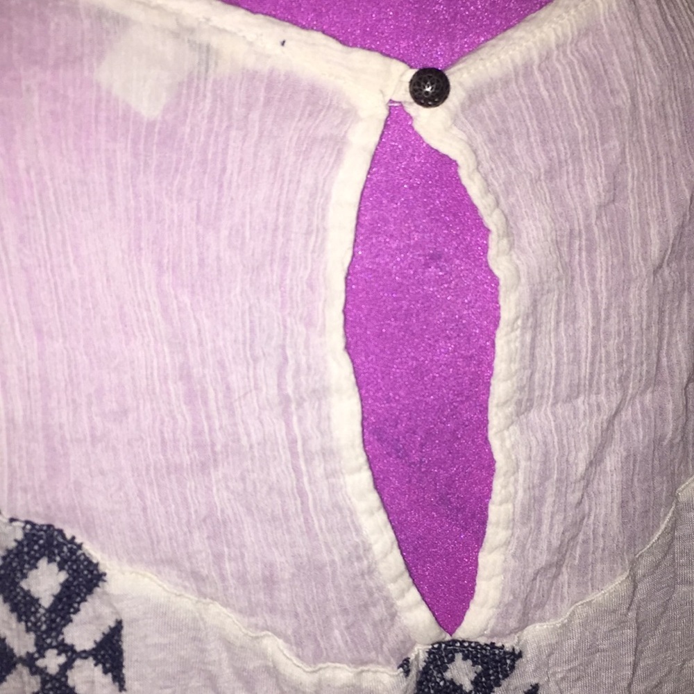 Tank top - Picture 2 of 3
